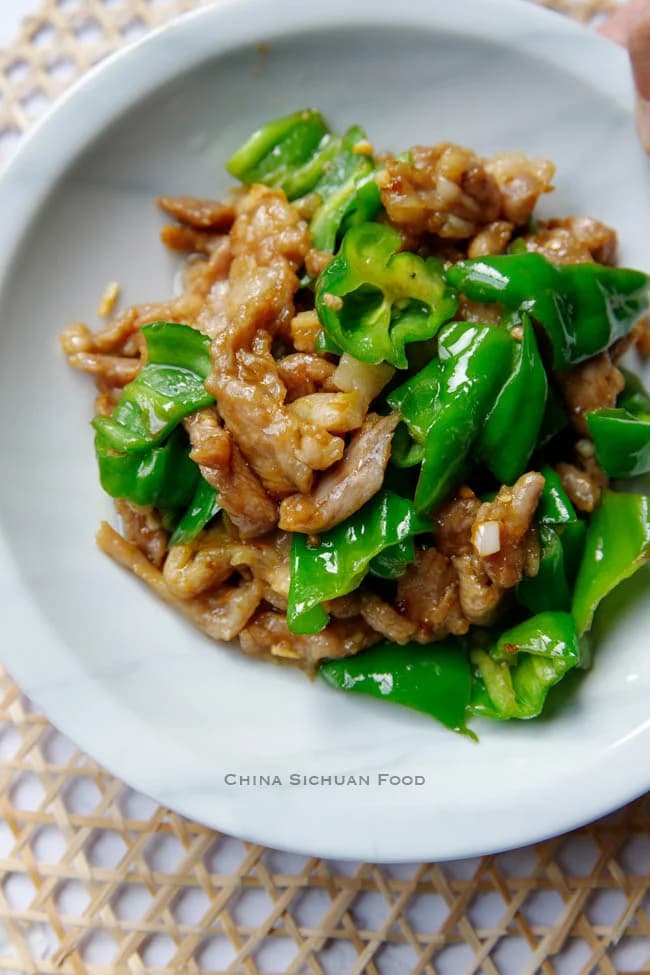 Stir-Fried Pork with Green Chili Peppers