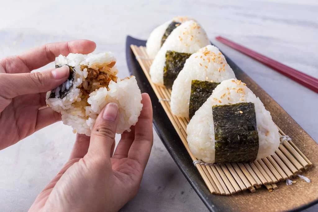 ဂျပန်ရေညှိထမင်းလိပ်