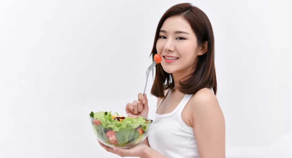 Diet လုပ်ရင်လည်း ဗီတာမင်အေပါဝင်တဲ့အစားအစာတွေ စားဖို့လိုအပ်ပါတယ်