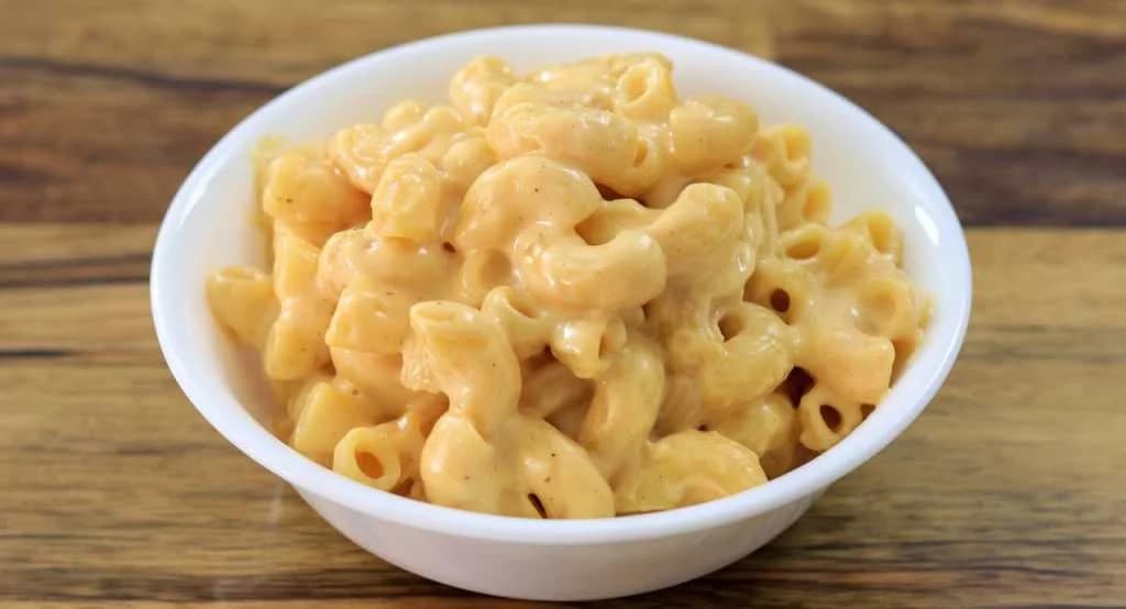 ပါဝင်ပစ္စည်း ၃ မျိုးထဲနဲ့ အရသာရှိတဲ့ Macaroni လုပ်စားကြည့်ရအောင်
