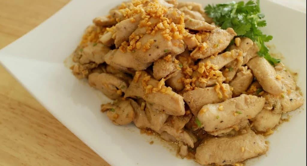 ထိုင်းစတိုင်လ် Garlic Pepper Chicken ကြော်နည်း