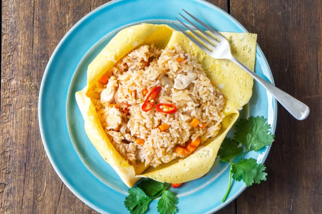 ပုစွန် Omurice ထမင်းကြော်