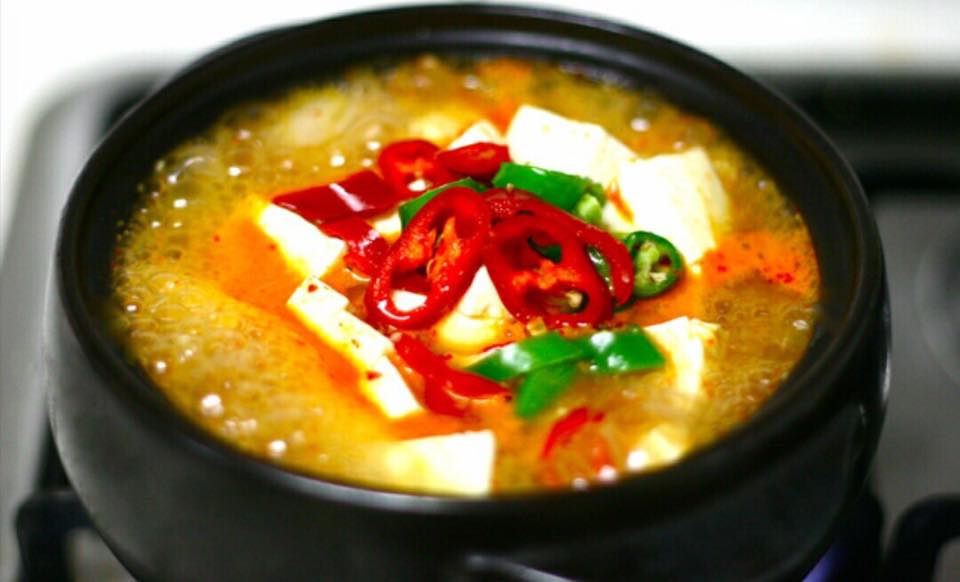 Bean Paste Soup (ကိုရီးယားပဲစြတ္)