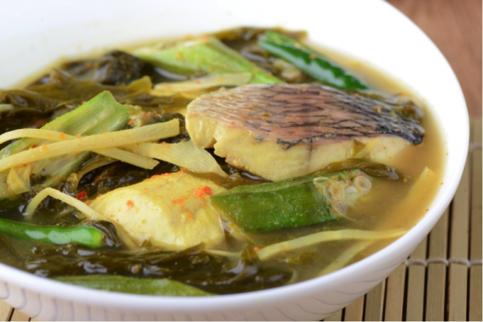 Snake-Head Fish with Roselle Leave Sour Soup