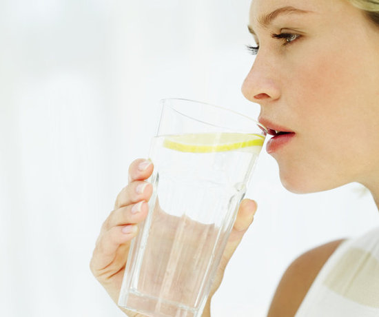 6-reasons-you-want-to-drink-lemon-water