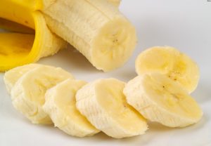 banana-cutting