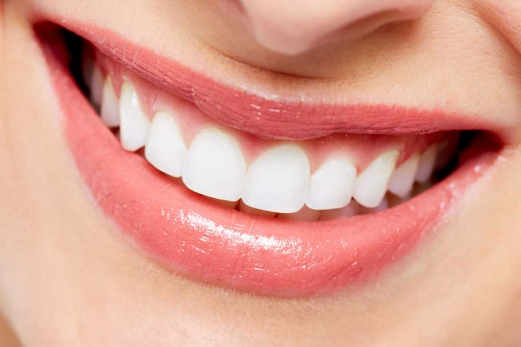 3-DIY-Homemade-Natural-Toothpaste-to-Keep-Your-Teeth-and-Gums-Healthy