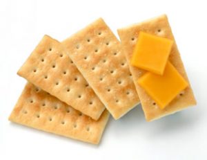 cheese-and-crackers-02