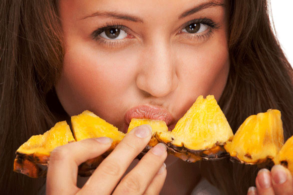 see-what-happen-to-your-breasts-when-you-eat-pineapple-3-times-a-day
