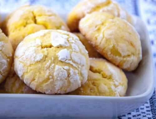 သံပုရာသီးကြိုက်တဲ့လူတွေအတွက် Lemon Crinkle Cookies